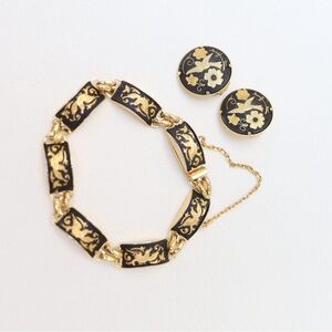 EUC Vintage Damascene Spanish Jewelry Set Gold Tone Bracelet & Clip-on Earrings
